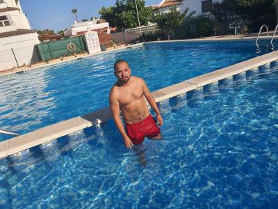 632528285: Chico busca chica en Alicante