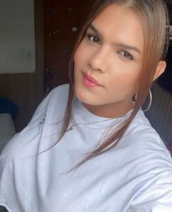 654307358: Travesti en Pontevedra