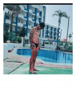 Chico busca chica en Gerona: 