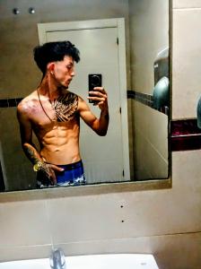 627447994: Chico busca chica en Valencia