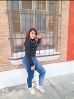 742058681: Chica busca chico en Sevilla