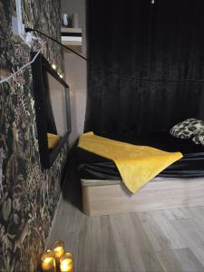 634688464: Chica busca chico en Las Palmas