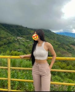 603294110: Chica busca chico en Lugo