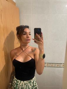 656447374: Transexual en Cáceres