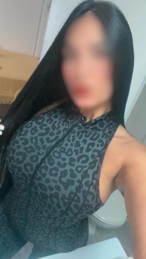 614309197: Chica busca chico en Almería