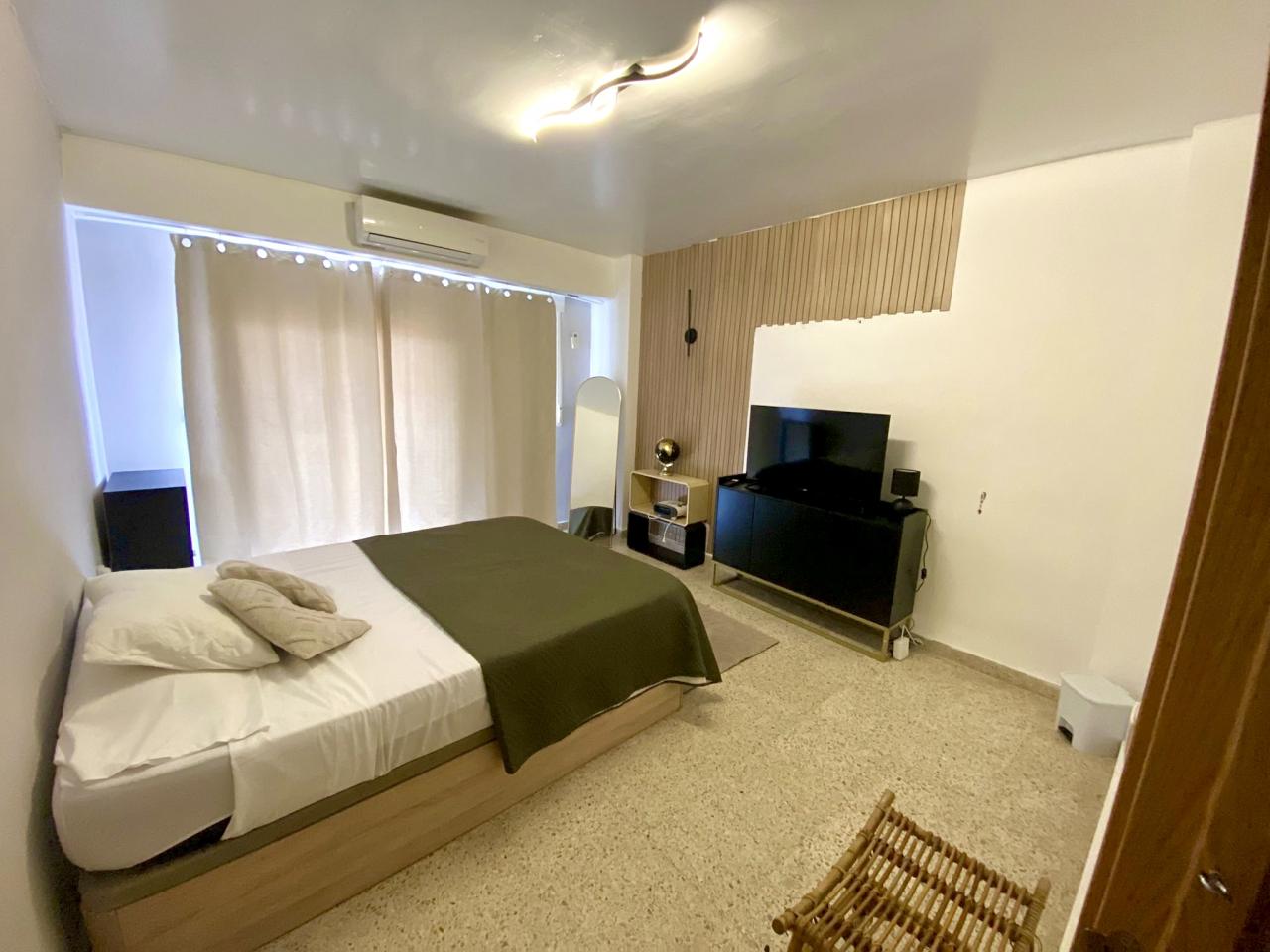 674014793:  en Alicante