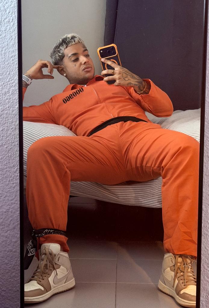 Chico busca chica en Cádiz: 