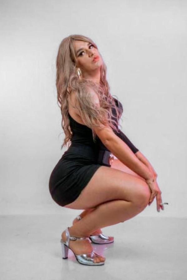 641743892: Transexual en Badajoz