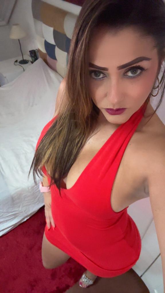 Chica busca chico en Cáceres: Chica busca chico