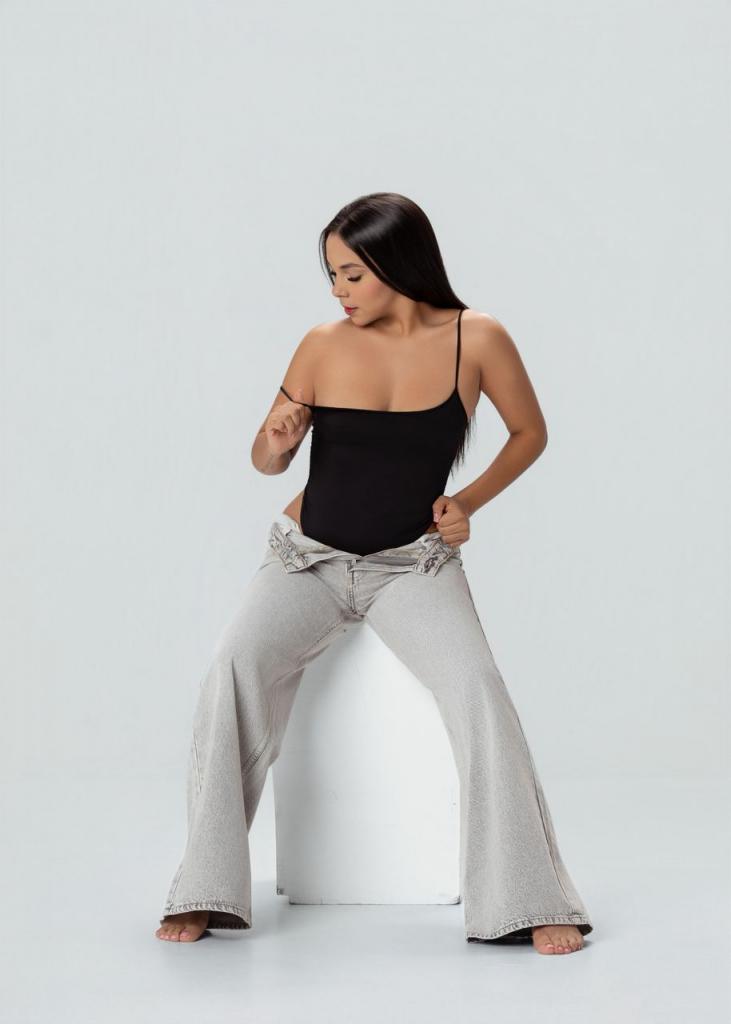 Chica busca chico en Barcelona: Chica busca chico