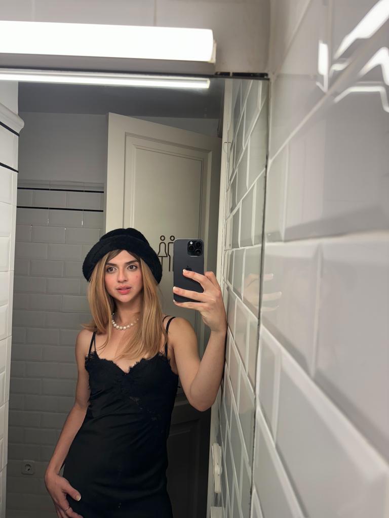 678554219: Transexual en Mallorca