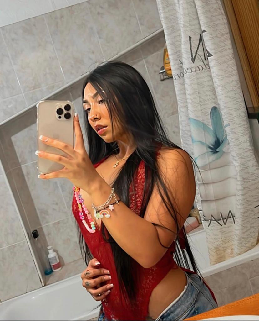 610915254: Chica busca chico en Mallorca