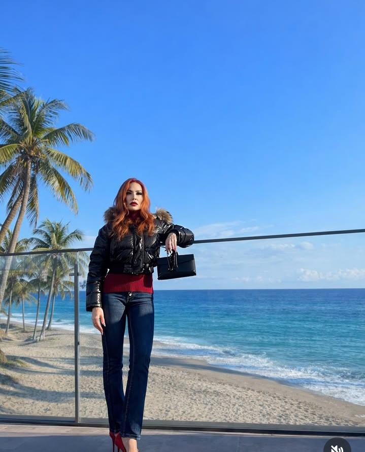 633961149: Chica busca chico en Sevilla