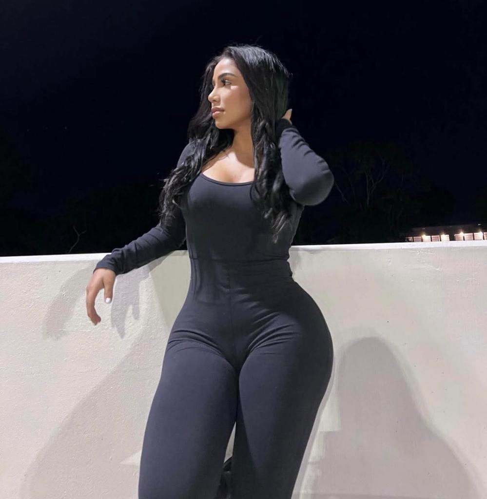 610900754: Chica busca chico en Almería