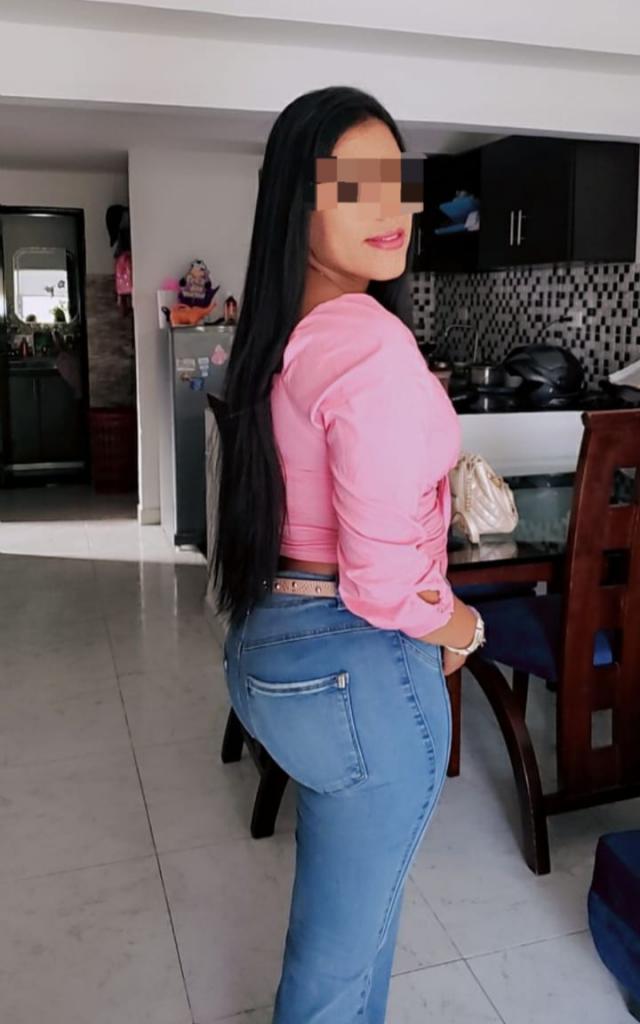 Chica busca chico en Las Palmas: Chica busca chico