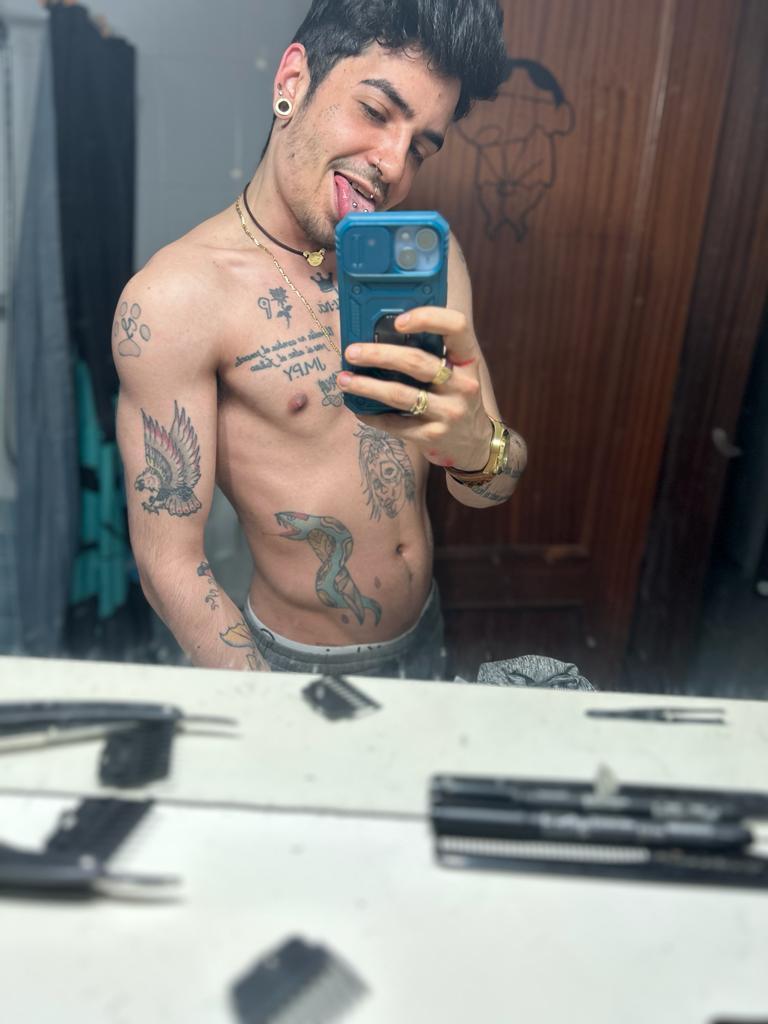 644976244: Chico busca chica en Tarragona