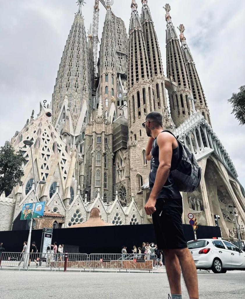 670633153: Chico busca chica en Tarragona