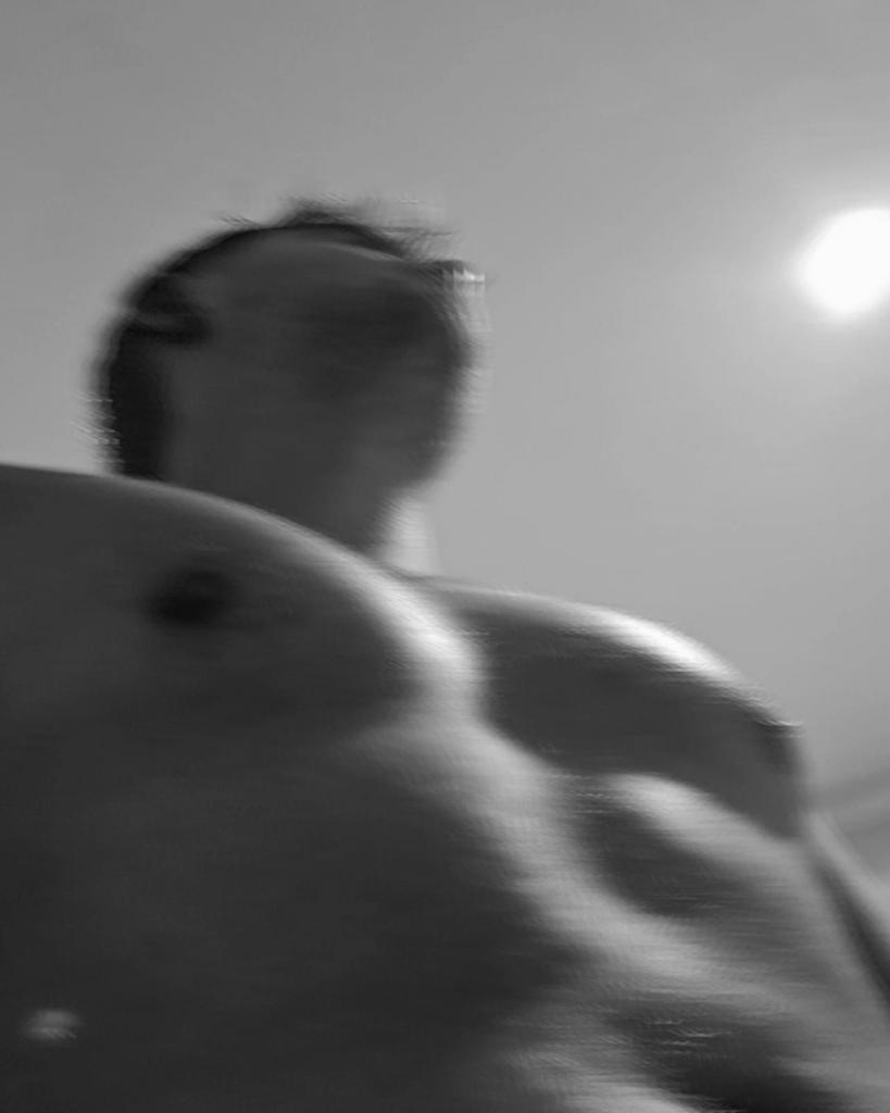 Chico busca chica en Sevilla: 