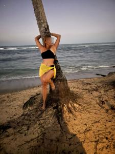 667776255: Chica busca chico en Lugo