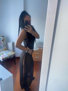 614982873: Chica busca chico en La Coruña