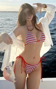 672504927: Chica busca chico en Murcia