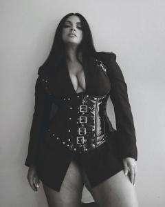 613248498: Chica busca chico en Lugo