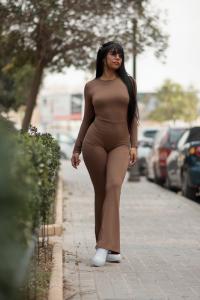 631969303: Chica busca chico en Valencia