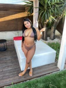 611374458: Chica busca chico en Málaga