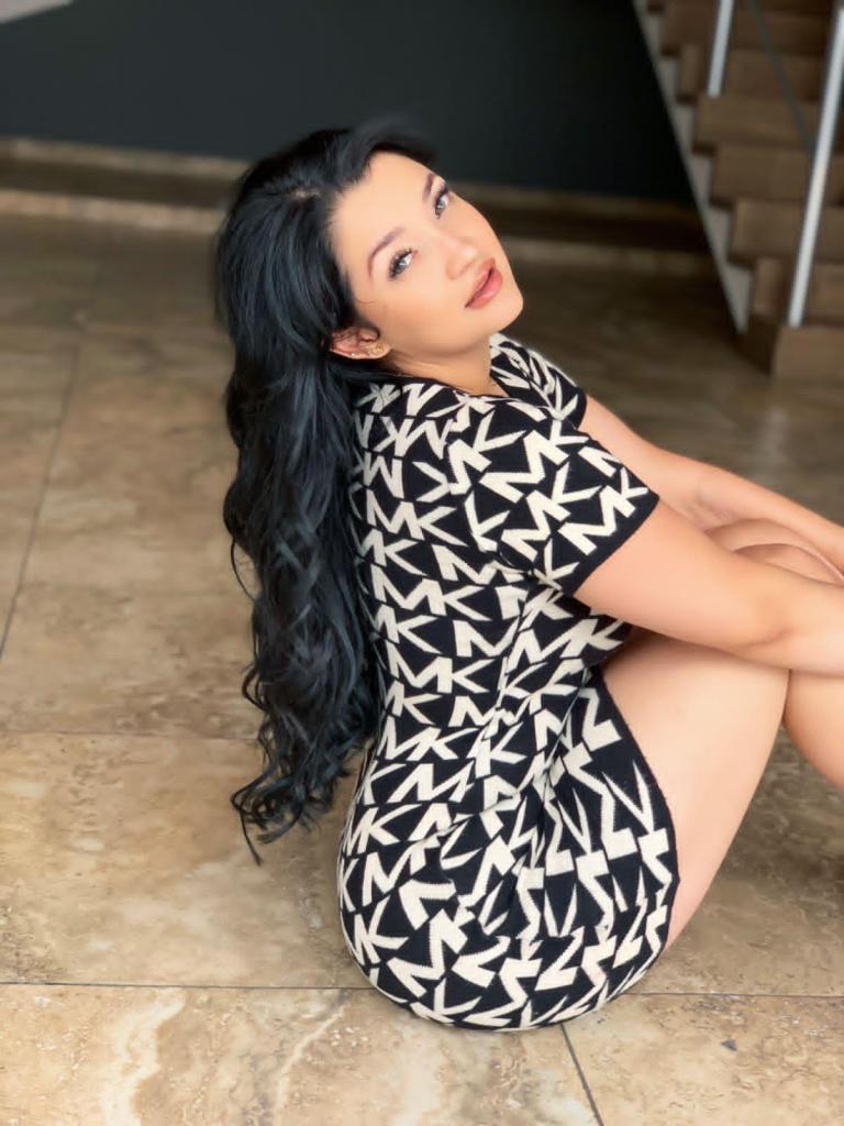 632977434: Chica busca chico en Málaga