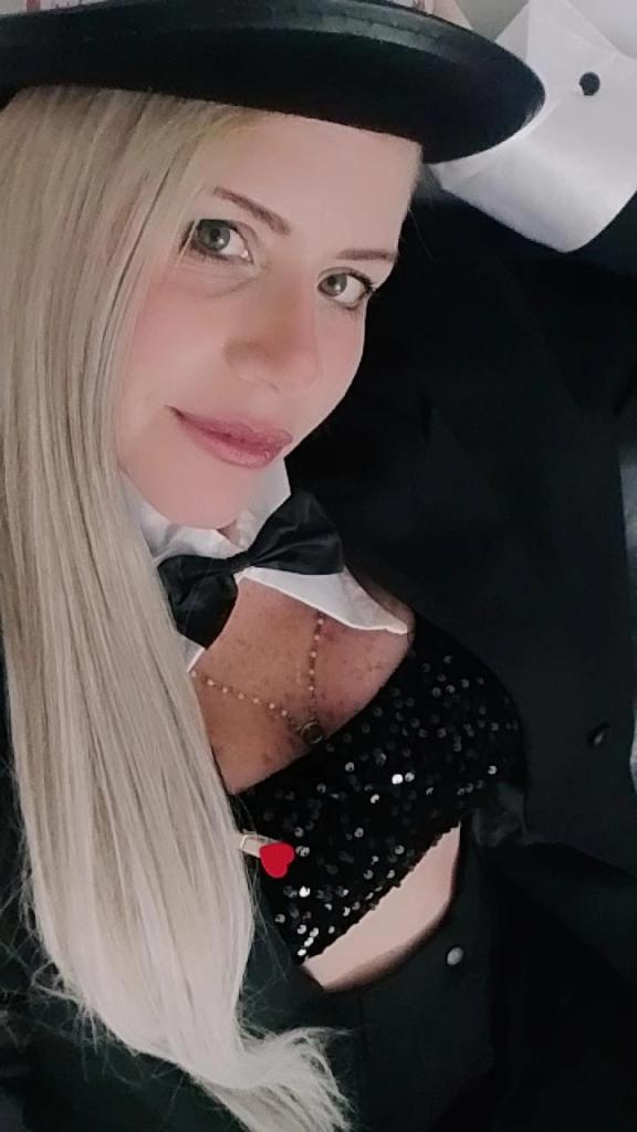 677697313: Chica busca chico en Las Palmas