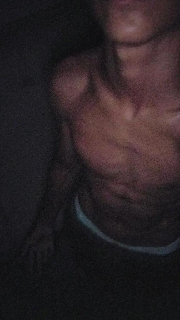 Chico busca chica en Pontevedra: 