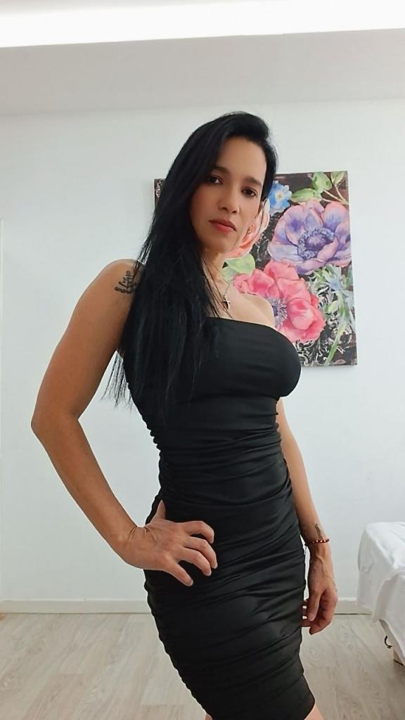 621641583: Chica busca chico en Mallorca