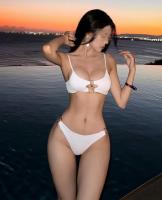 672504927: Chica busca chico en Murcia