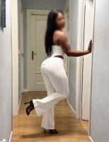 608980583: Chica busca chico en Madrid