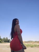 647315397: Chica busca chico en Madrid