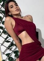 631700802: Chica busca chico en Ibiza