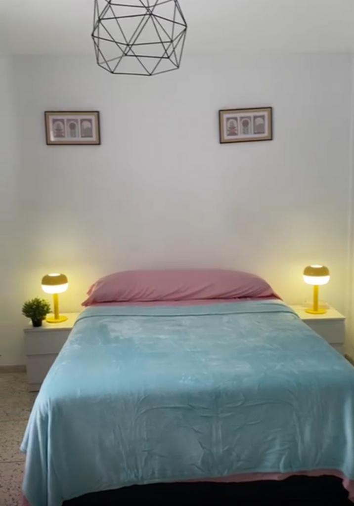 624812104:  en Granada