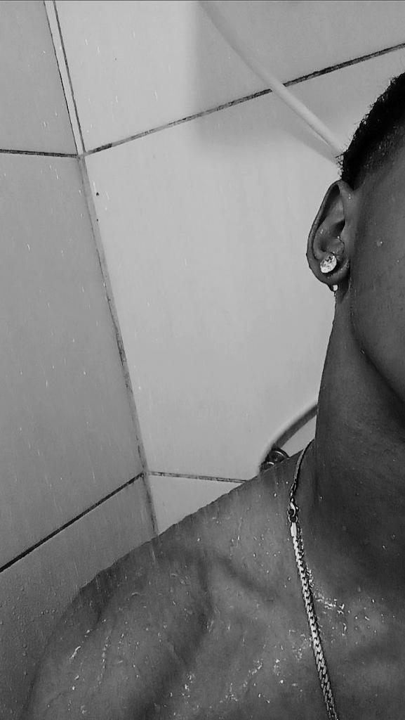 Chico busca chica en Pontevedra: 