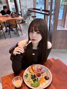 691062333: Chica busca chico en Zaragoza