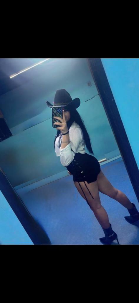 Chica busca chico en Sevilla: 