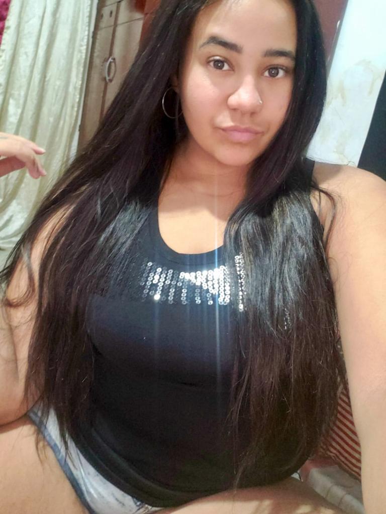 742085598: Chica busca chico en Lugo