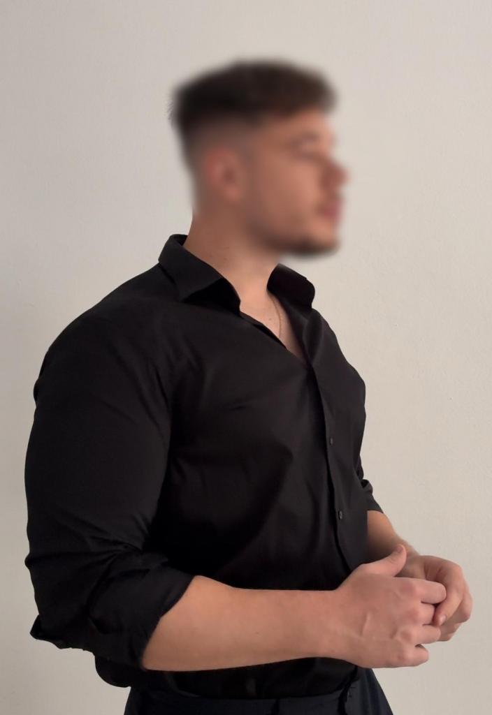 Chico busca chica en Málaga: 