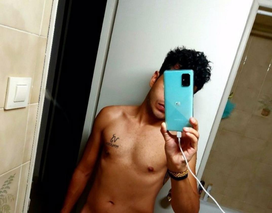 Chico busca chica en Lérida: 