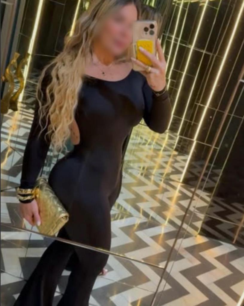 643297877: Chica busca chico en Sevilla