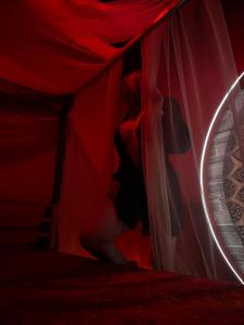 684772805: Chica busca chico en Madrid