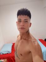 647170344: Chico busca chica en Alicante