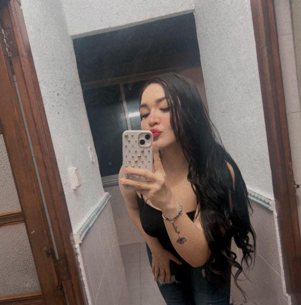 Chica busca chico en Valencia: Chica busca chico