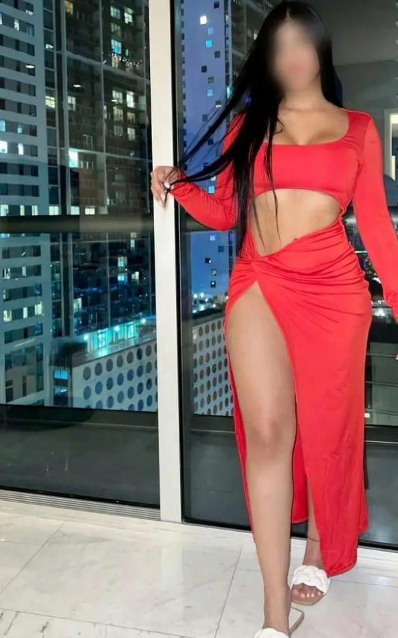 664428820: Chica busca chico en Cádiz