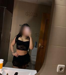 647201931: Chica busca chico en Madrid