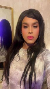 693397665: Transexual en León